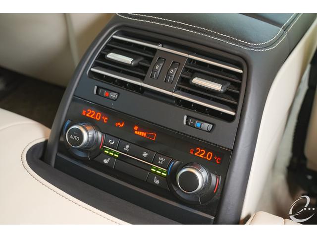 ６シリーズ ６５０ｉグランクーペ　エナジーコンプリートカーＥＶＯ０６．１　後期モデル　コンフォートＰ　エクスクルーシブナッパレザーＰ　可変マフラー　管理ユーザー様下取り車　アイボリーホワイトレザー　ヘッドアップディスプレイ　ＡＣＣ（13枚目）