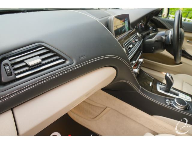 ６シリーズ ６５０ｉグランクーペ　エナジーコンプリートカーＥＶＯ０６．１　後期モデル　コンフォートＰ　エクスクルーシブナッパレザーＰ　可変マフラー　管理ユーザー様下取り車　アイボリーホワイトレザー　ヘッドアップディスプレイ　ＡＣＣ（15枚目）