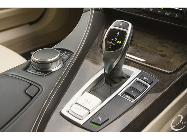 ６シリーズ ６５０ｉグランクーペ　エナジーコンプリートカーＥＶＯ０６．１　後期モデル　コンフォートＰ　エクスクルーシブナッパレザーＰ　可変マフラー　管理ユーザー様下取り車　アイボリーホワイトレザー　ヘッドアップディスプレイ　ＡＣＣ（53枚目）