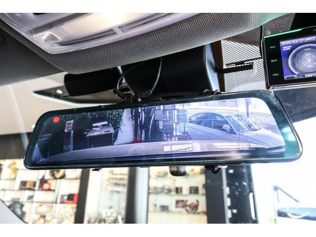 ４シリーズ ４２０ｉグランクーペ　ラグジュアリー　エナジーコンプリートカーＥＶＯ３６．１　管理ユーザー下取車　地デジチューナー　デジタルインナーミラー（ドラレコ機能付き）　ヘッドアップディスプレイ　スロコン　アクティブクルーズコントロール（17枚目）