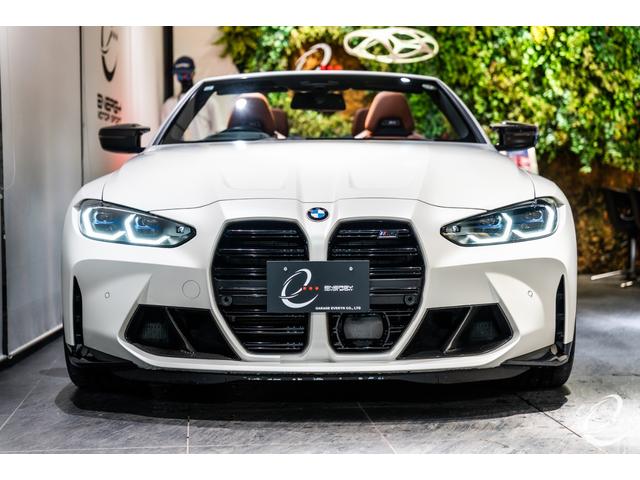 Ｍ４ Ｍ４カブリオレ　コンペティション　Ｍ　ｘＤｒｉｖｅ　ＯＰ１７２　インディビジュアルフローズンホワイト　カーボンエクステリア＆インテリアパッケージ　インディビジュアルフルレザーメリノインテリア　ウィンドディフレクター　ハーマンカードン（11枚目）