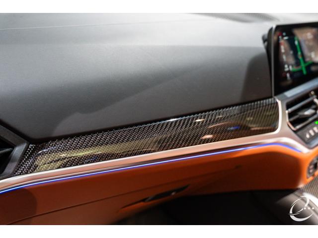 Ｍ４ Ｍ４カブリオレ　コンペティション　Ｍ　ｘＤｒｉｖｅ　ＯＰ１７２　インディビジュアルフローズンホワイト　カーボンエクステリア＆インテリアパッケージ　インディビジュアルフルレザーメリノインテリア　ウィンドディフレクター　ハーマンカードン（16枚目）