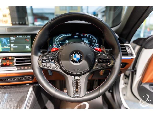 Ｍ４ Ｍ４カブリオレ　コンペティション　Ｍ　ｘＤｒｉｖｅ　ＯＰ１７２　インディビジュアルフローズンホワイト　カーボンエクステリア＆インテリアパッケージ　インディビジュアルフルレザーメリノインテリア　ウィンドディフレクター　ハーマンカードン（18枚目）