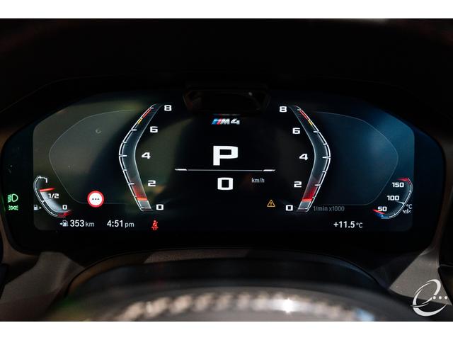 Ｍ４ Ｍ４カブリオレ　コンペティション　Ｍ　ｘＤｒｉｖｅ　ＯＰ１７２　インディビジュアルフローズンホワイト　カーボンエクステリア＆インテリアパッケージ　インディビジュアルフルレザーメリノインテリア　ウィンドディフレクター　ハーマンカードン（32枚目）