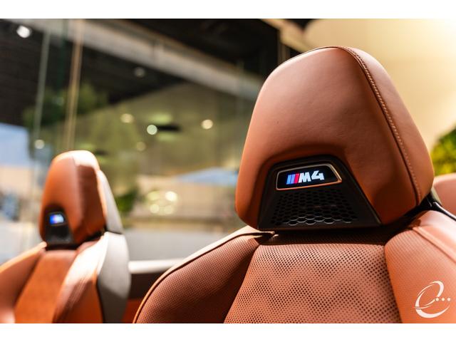 Ｍ４ Ｍ４カブリオレ　コンペティション　Ｍ　ｘＤｒｉｖｅ　ＯＰ１７２　インディビジュアルフローズンホワイト　カーボンエクステリア＆インテリアパッケージ　インディビジュアルフルレザーメリノインテリア　ウィンドディフレクター　ハーマンカードン（55枚目）