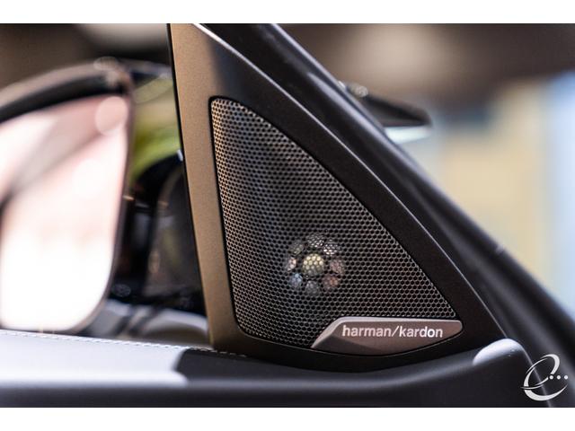 Ｍ４ Ｍ４カブリオレ　コンペティション　Ｍ　ｘＤｒｉｖｅ　ＯＰ１７２　インディビジュアルフローズンホワイト　カーボンエクステリア＆インテリアパッケージ　インディビジュアルフルレザーメリノインテリア　ウィンドディフレクター　ハーマンカードン（56枚目）