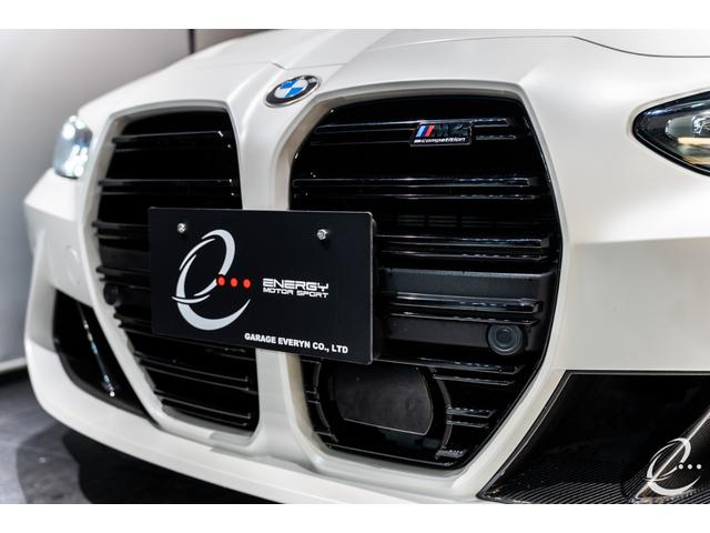 Ｍ４ Ｍ４カブリオレ　コンペティション　Ｍ　ｘＤｒｉｖｅ　ＯＰ１７２　インディビジュアルフローズンホワイト　カーボンエクステリア＆インテリアパッケージ　インディビジュアルフルレザーメリノインテリア　ウィンドディフレクター　ハーマンカードン（61枚目）