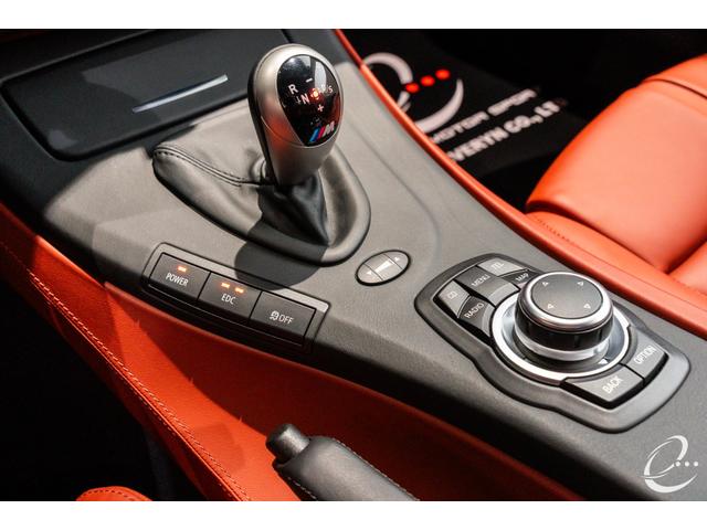 Ｍ３ Ｍ３クーペ　インチＡＷ後期ＬＣＩモデル　ＭドライブＰＫＧ　ミネラルホワイトＭ　エクステンドノヴィロレザーインテリア　ＢＭＷ　Ｉｎｄｉｖｉｄｕａｌハイエンドオーディオシステム　ブラックレザーカーボントリム（32枚目）