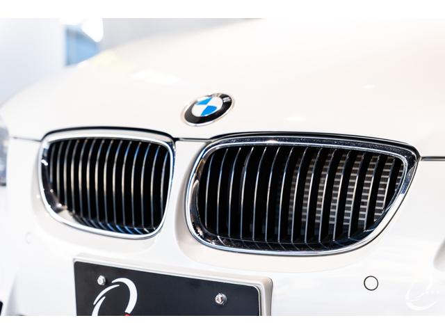 Ｍ３ Ｍ３クーペ　インチＡＷ後期ＬＣＩモデル　ＭドライブＰＫＧ　ミネラルホワイトＭ　エクステンドノヴィロレザーインテリア　ＢＭＷ　Ｉｎｄｉｖｉｄｕａｌハイエンドオーディオシステム　ブラックレザーカーボントリム（49枚目）