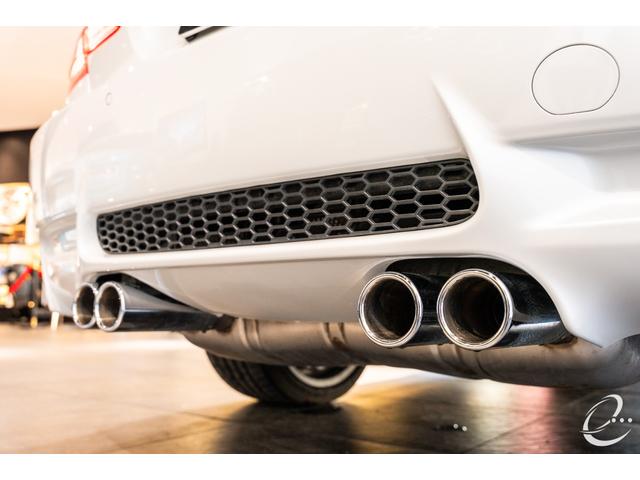 Ｍ３ Ｍ３クーペ　インチＡＷ後期ＬＣＩモデル　ＭドライブＰＫＧ　ミネラルホワイトＭ　エクステンドノヴィロレザーインテリア　ＢＭＷ　Ｉｎｄｉｖｉｄｕａｌハイエンドオーディオシステム　ブラックレザーカーボントリム（54枚目）