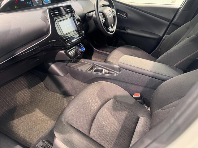 常時店頭に総在庫台数１００台以上を準備！高品質・低価格にこだわっていますので是非一度ご来店ください