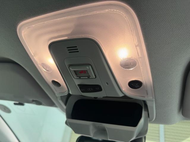 お車の機能や安全装備に関して気になる方は、ぜひ一度ご来店ください！その場でスタッフがご説明可能です！