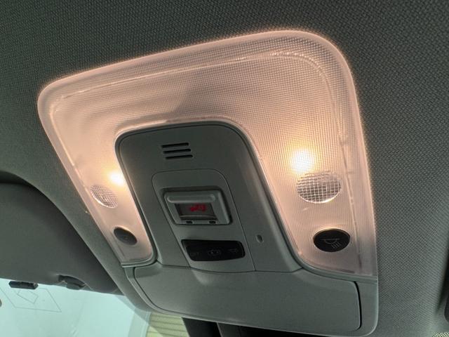 車を売って終わりではなく燃料から保険、車検とオクヒラグループ全体でお客様のカーライフをトータルで支えます。もしもの故障があっても安心整備保証があれば大丈夫。安心してカーライフを楽しんで下さい。