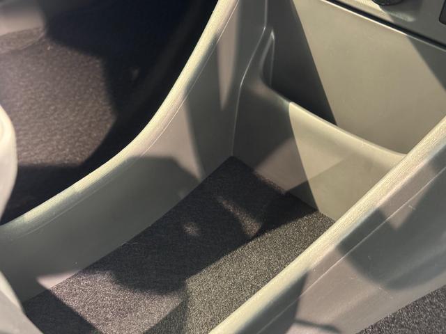 プリウスアルファ S バックカメラ・Bluetooth・ETC・スマートキー・ 運転席エアバッグ パワーステアリング ABS付き 衝突安全ボディ サイドエアB クルコン イモビ ダブルエアバッグ(47枚目)