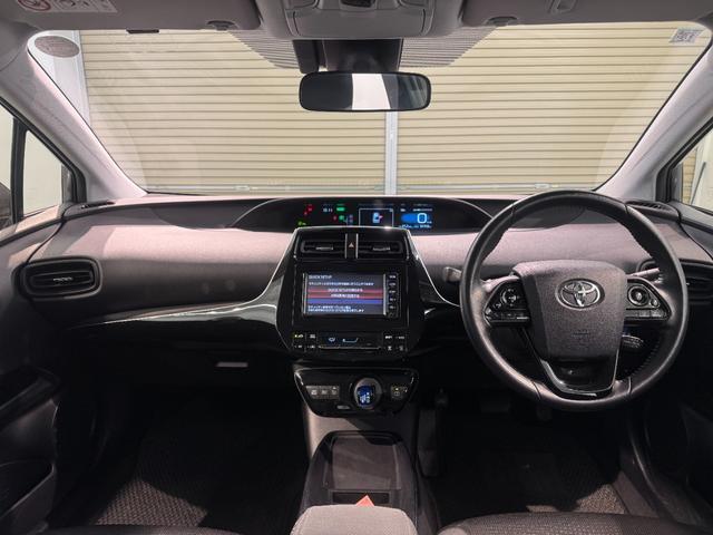 プリウス Ｓ　純正ナビ・バックカメラ・スマートキー・ＥＴＣ　車線逸脱　オートＬＥＤ　デュアルエアバック　ＬＥＤヘッドライト　フルオートエアコン　クルーズコントロール　キーレスエントリー　衝突安全ボディ　ＡＢＳ（32枚目）