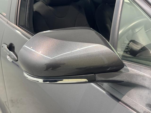 プリウス Ｓ　純正ナビ・バックカメラ・スマートキー・ＥＴＣ　車線逸脱　オートＬＥＤ　デュアルエアバック　ＬＥＤヘッドライト　フルオートエアコン　クルーズコントロール　キーレスエントリー　衝突安全ボディ　ＡＢＳ（44枚目）