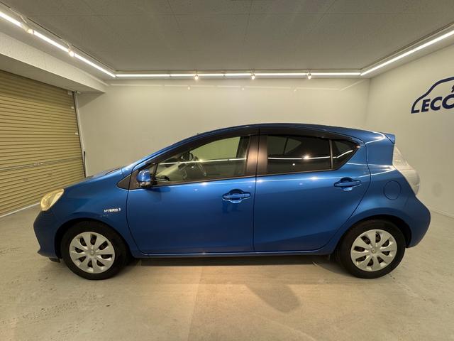 アクア S ナビ・ワンセグTV・ETC・シートヒーター・プッシュスタート・オートライト・ABS・安全ボディ・パワーウィンドウ・オートエアコン(10枚目)