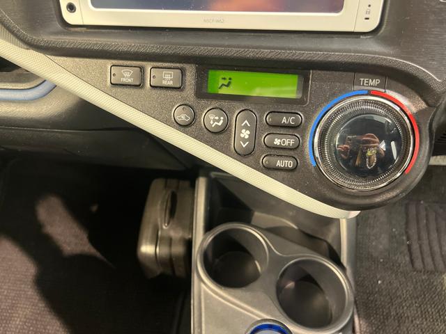 アクア S プッシュスタート 純正ナビ バックカメラ ETC ドライブレコーダー シートヒーター LEDヘッドライト フォグランプ(35枚目)