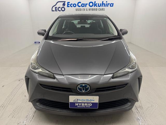 プリウス Ｓ　衝突被害軽減ブレーキ　衝突安全ボディ　ナビ　ＥＴＣ　バックカメラ　クルーズコントロール　オートマチックハイビーム　Ｂｌｕｅｔｏｏｔｈ　ＬＥＤヘッドライト（8枚目）