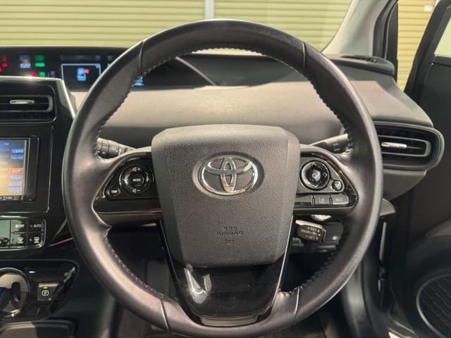 プリウス Ｓ　衝突被害軽減ブレーキ　衝突安全ボディ　ナビ　ＥＴＣ　バックカメラ　クルーズコントロール　オートマチックハイビーム　Ｂｌｕｅｔｏｏｔｈ　ＬＥＤヘッドライト（31枚目）