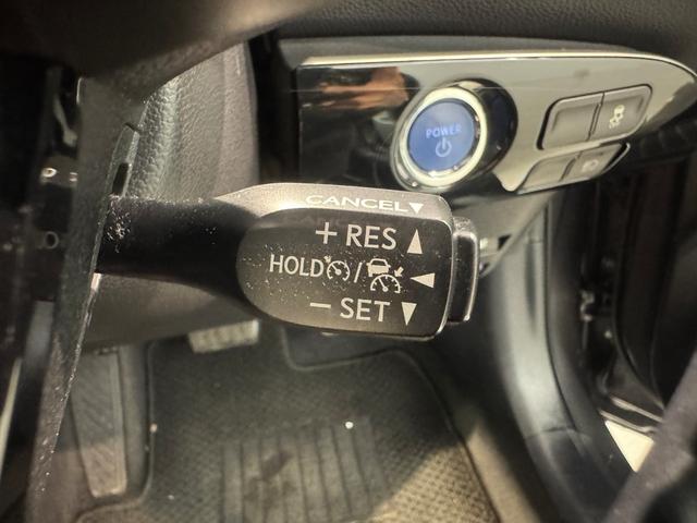 プリウス Ｓ　衝突被害軽減ブレーキ　衝突安全ボディ　ナビ　ＥＴＣ　バックカメラ　クルーズコントロール　オートマチックハイビーム　Ｂｌｕｅｔｏｏｔｈ　ＬＥＤヘッドライト（36枚目）