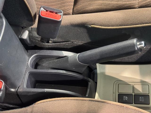 アクア G ナビ オートライト ETC プッシュスタート アルミホイール(46枚目)