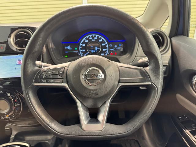 ノート e-パワー X 横滑り防止装置 レーンキープアシスト メモリーナビ フルセグTV アラウンドビューモニター Bluetooth接続 ETC オートライト(31枚目)