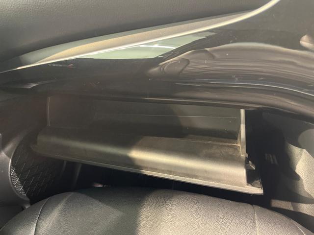 プリウス S ナビ フルセグTV Bluethooth接続 バックカメラ ETC ドライブレコーダー 17インチ社外アルミホイール LEDヘッドライト(47枚目)