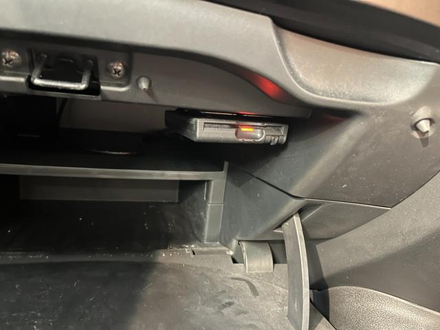 ノート 　ナビ　Ｂｌｕｅｔｈｏｏｔｈ接続　ＴＶ　ＥＴＣ　アラウンドビューモニター　バックモニター　サイドカメラ　ドライブレコーダー　スマートキー（55枚目）