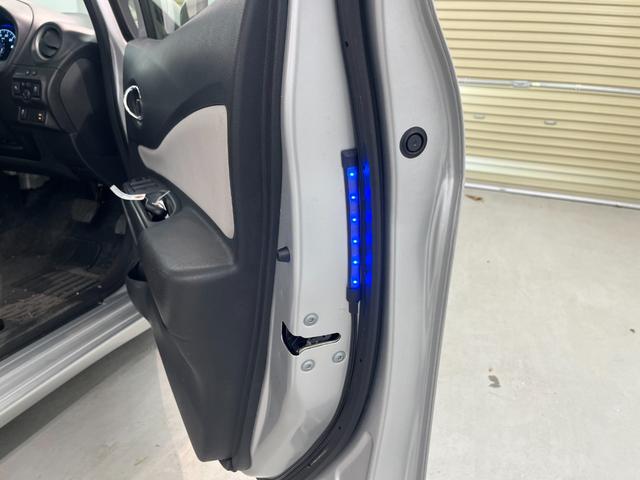 ノート 　ナビ　Ｂｌｕｅｔｈｏｏｔｈ接続　ＴＶ　ＥＴＣ　アラウンドビューモニター　バックモニター　サイドカメラ　ドライブレコーダー　スマートキー（58枚目）