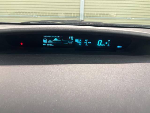 プリウス Ｓ　ナビ　ＴＶ　Ｂｌｕｅｔｈｏｏｔｈ接続　バックモニター　ＥＴＣ　ＨＩＤヘッドライト　フォグランプ　スマートキー　プッシュスタート（25枚目）