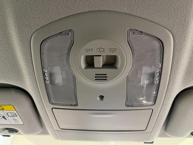 プリウス Ｓ　ナビ　ＴＶ　Ｂｌｕｅｔｈｏｏｔｈ接続　バックモニター　ＥＴＣ　ＨＩＤヘッドライト　フォグランプ　スマートキー　プッシュスタート（55枚目）