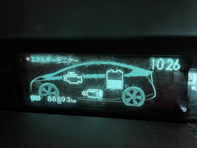 プリウス Ｓ　プラズマクラスター搭載ＬＥＤルームランプ　ワンセグＴＶ　バックカメラ　ＥＴＣ　オートライト　フロントフォグランプ　電動格納式ミラー（38枚目）