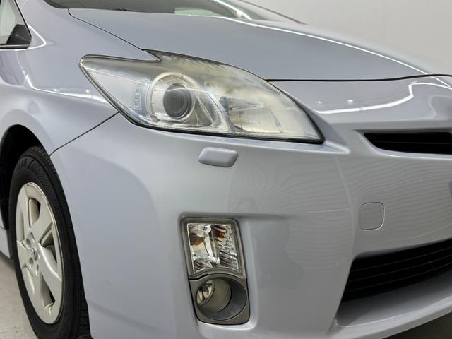 プリウス Ｓ　プラズマクラスター搭載ＬＥＤルームランプ　ワンセグＴＶ　バックカメラ　ＥＴＣ　オートライト　フロントフォグランプ　電動格納式ミラー（59枚目）