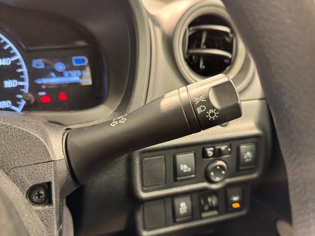 ノート ｅ－パワー　Ｂ　社外ナビ　ワンセグＴＶ　デジタルインナーミラー　アラウンドビューモニター　Ｂｌｕｅｔｏｏｔｈ接続　ＥＴＣ　横滑り防止装置　オートライト（33枚目）