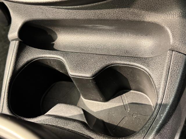 ノート ｅ－パワー　Ｂ　社外ナビ　ワンセグＴＶ　デジタルインナーミラー　アラウンドビューモニター　Ｂｌｕｅｔｏｏｔｈ接続　ＥＴＣ　横滑り防止装置　オートライト（46枚目）