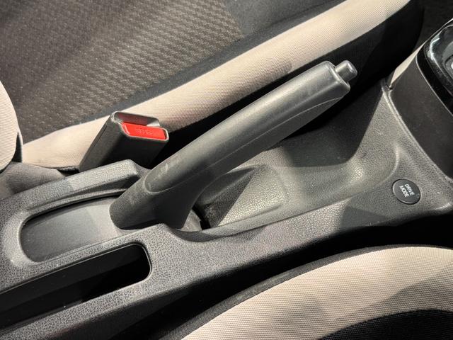 ノート ｅ－パワー　Ｂ　社外ナビ　ワンセグＴＶ　デジタルインナーミラー　アラウンドビューモニター　Ｂｌｕｅｔｏｏｔｈ接続　ＥＴＣ　横滑り防止装置　オートライト（48枚目）