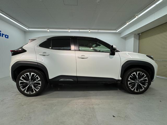 ヤリスクロス ハイブリッドZ ナビ フルセグTV シートヒーター USB接続 障害物検知センサー パワーバックドア イージークローザー アダプティブヘッドライト パノラミックビューモニター Bカメラ ETC2.0 レーンキープアシ(14枚目)