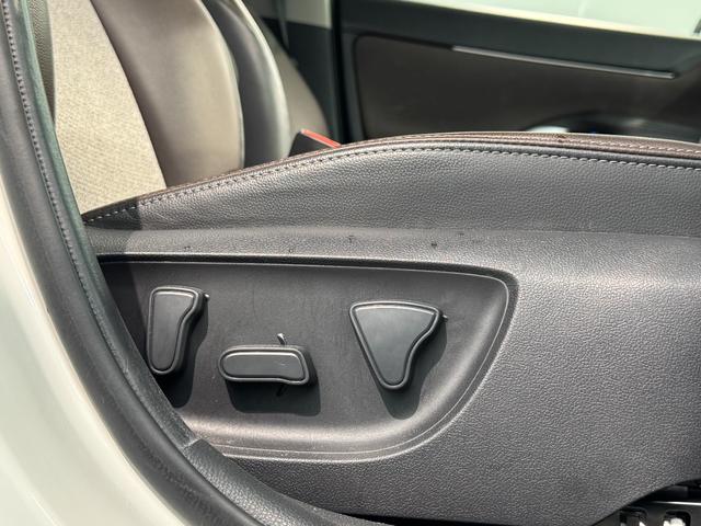 ヤリスクロス ハイブリッドZ ナビ フルセグTV シートヒーター USB接続 障害物検知センサー パワーバックドア イージークローザー アダプティブヘッドライト パノラミックビューモニター Bカメラ ETC2.0 レーンキープアシ(23枚目)