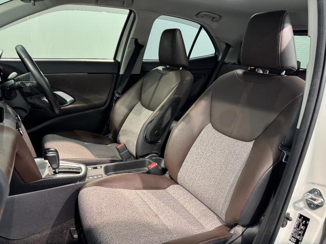 ヤリスクロス ハイブリッドZ ナビ フルセグTV シートヒーター USB接続 障害物検知センサー パワーバックドア イージークローザー アダプティブヘッドライト パノラミックビューモニター Bカメラ ETC2.0 レーンキープアシ(29枚目)