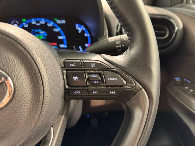 ヤリスクロス ハイブリッドZ ナビ フルセグTV シートヒーター USB接続 障害物検知センサー パワーバックドア イージークローザー アダプティブヘッドライト パノラミックビューモニター Bカメラ ETC2.0 レーンキープアシ(35枚目)