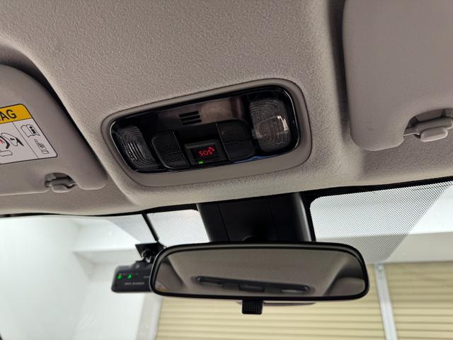 ヤリスクロス ハイブリッドZ ナビ フルセグTV シートヒーター USB接続 障害物検知センサー パワーバックドア イージークローザー アダプティブヘッドライト パノラミックビューモニター Bカメラ ETC2.0 レーンキープアシ(41枚目)