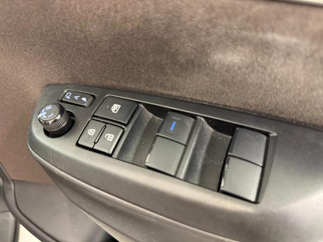 ヤリスクロス ハイブリッドZ ナビ フルセグTV シートヒーター USB接続 障害物検知センサー パワーバックドア イージークローザー アダプティブヘッドライト パノラミックビューモニター Bカメラ ETC2.0 レーンキープアシ(56枚目)