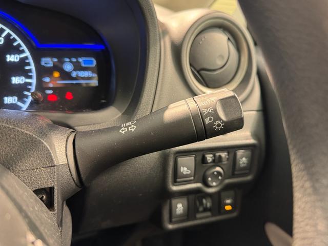 ノート e-パワー X アラウンドビューモニター エマージェンシーブレーキ インテリジェントキー レーンキープアシスト 横滑り防止装置 前方ドライブレコーダー(33枚目)