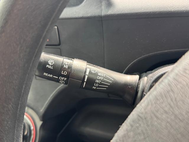 アクア Ｓ　純正ナビ　フルセグＴＶ　バックカメラ　ＥＴＣ　フロントフォグランプ　オートライト　ステアリングスイッチ　エコモード　ＥＶモード（34枚目）