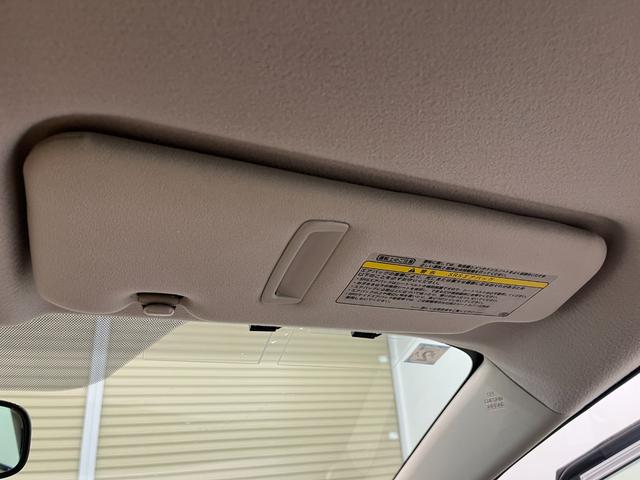 プリウス S 純正ナビ TV バックカメラ HIDヘッドライト スマートキー プッシュスタート フォグランプ パワーステーション パワーウィンドウ(50枚目)