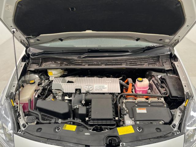 プリウス S 純正ナビ TV バックカメラ HIDヘッドライト スマートキー プッシュスタート フォグランプ パワーステーション パワーウィンドウ(63枚目)