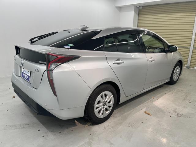 プリウス Sセーフティプラス トヨタ純正ナビ TV Bluetooth接続 バックカメラ ビルトインETC LEDヘッドライト スマートキー レーダークルーズコントロール(13枚目)