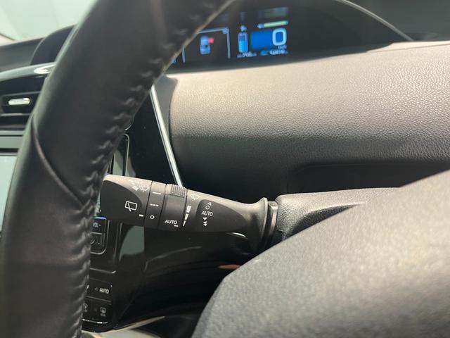 プリウス Sセーフティプラス トヨタ純正ナビ TV Bluetooth接続 バックカメラ ビルトインETC LEDヘッドライト スマートキー レーダークルーズコントロール(23枚目)