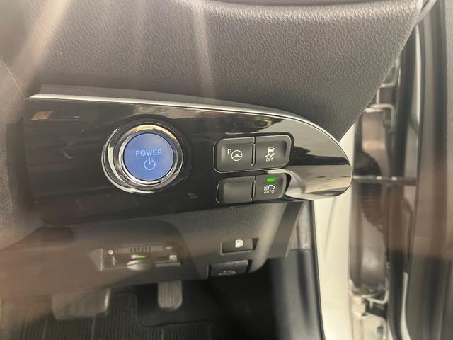 プリウス Sセーフティプラス トヨタ純正ナビ TV Bluetooth接続 バックカメラ ビルトインETC LEDヘッドライト スマートキー レーダークルーズコントロール(29枚目)